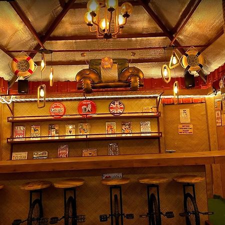 Yashmay Villa Club & Resort Gonda エクステリア 写真