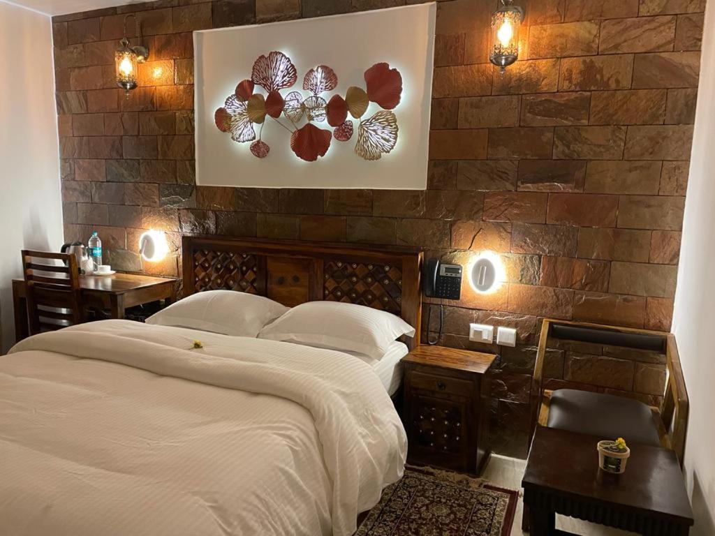 Yashmay Villa Club & Resort Gonda エクステリア 写真