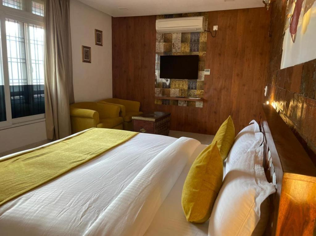 Yashmay Villa Club & Resort Gonda 部屋 写真